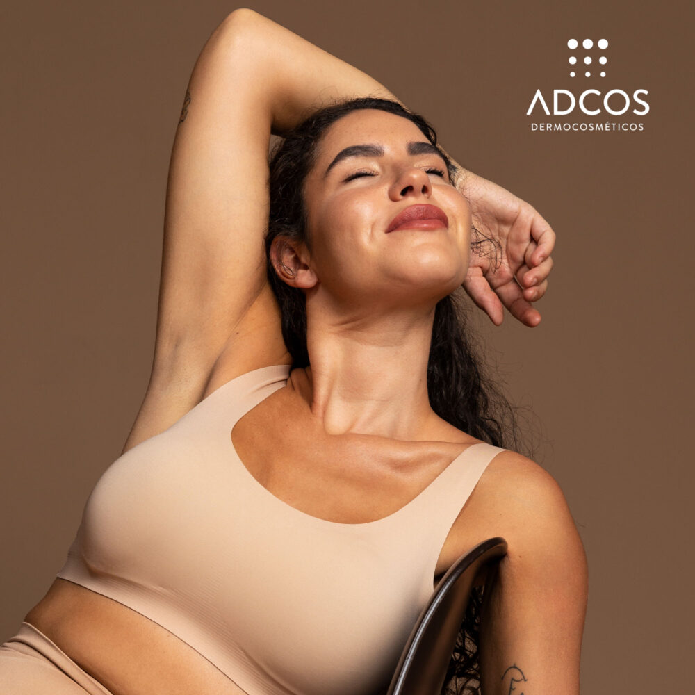 Adcos Reduxcel Slimming Massage Cream 500g/17.63 oz - Image 4